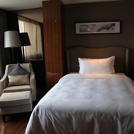 צ'נגדו Leisden Hotel מראה חיצוני תמונה
