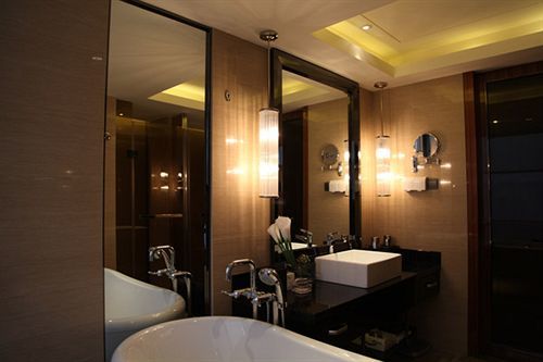 צ'נגדו Leisden Hotel מראה חיצוני תמונה